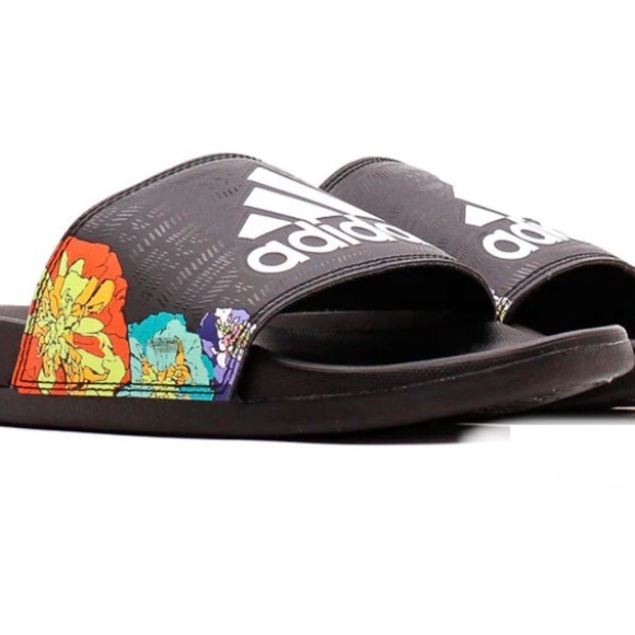 Brand New Adidas Adilette Comfort Slides Sandals - Picture 2 of 5